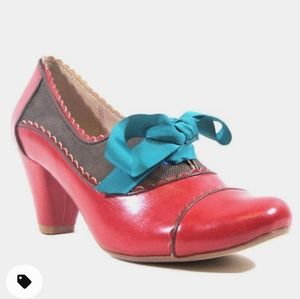 Chelsea Crew retro heeled oxfords